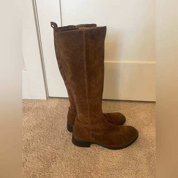 Clark’s Brown Boots 7.5 - Picture 1 of 5